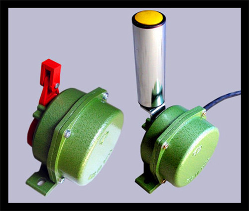 耐用型PP-K3-MT2防爆兩級(jí)跑偏開(kāi)關(guān)_跑偏開(kāi)關(guān)防水跑偏開(kāi)關(guān)生產(chǎn)