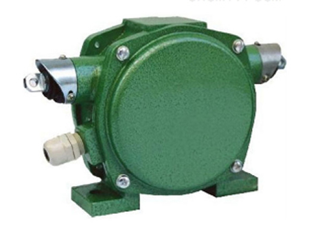 兩級跑偏開關(guān)PJZY-400-B、兩極跑偏開關(guān)XLPP-D-20-45價(jià)格