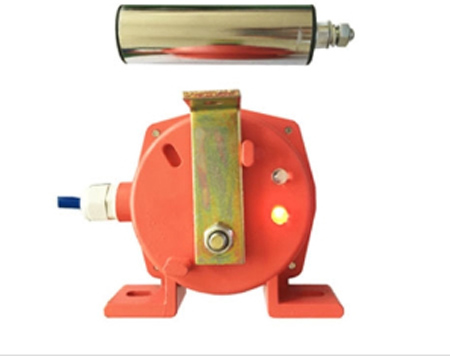 跑偏開關(guān)WAP-K46200PL、跑偏開關(guān)XLPP-12-30防偏開關(guān)皮帶跑偏保護廠家
