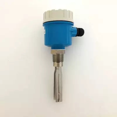 射頻導(dǎo)納物位開關(guān)RF88D5G、射頻電容式料位計VEGACAL生產(chǎn)